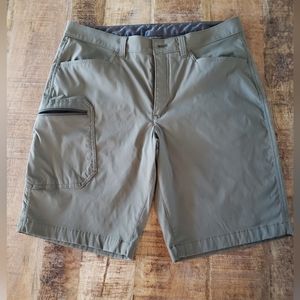 Eddie Bauer men's shorts